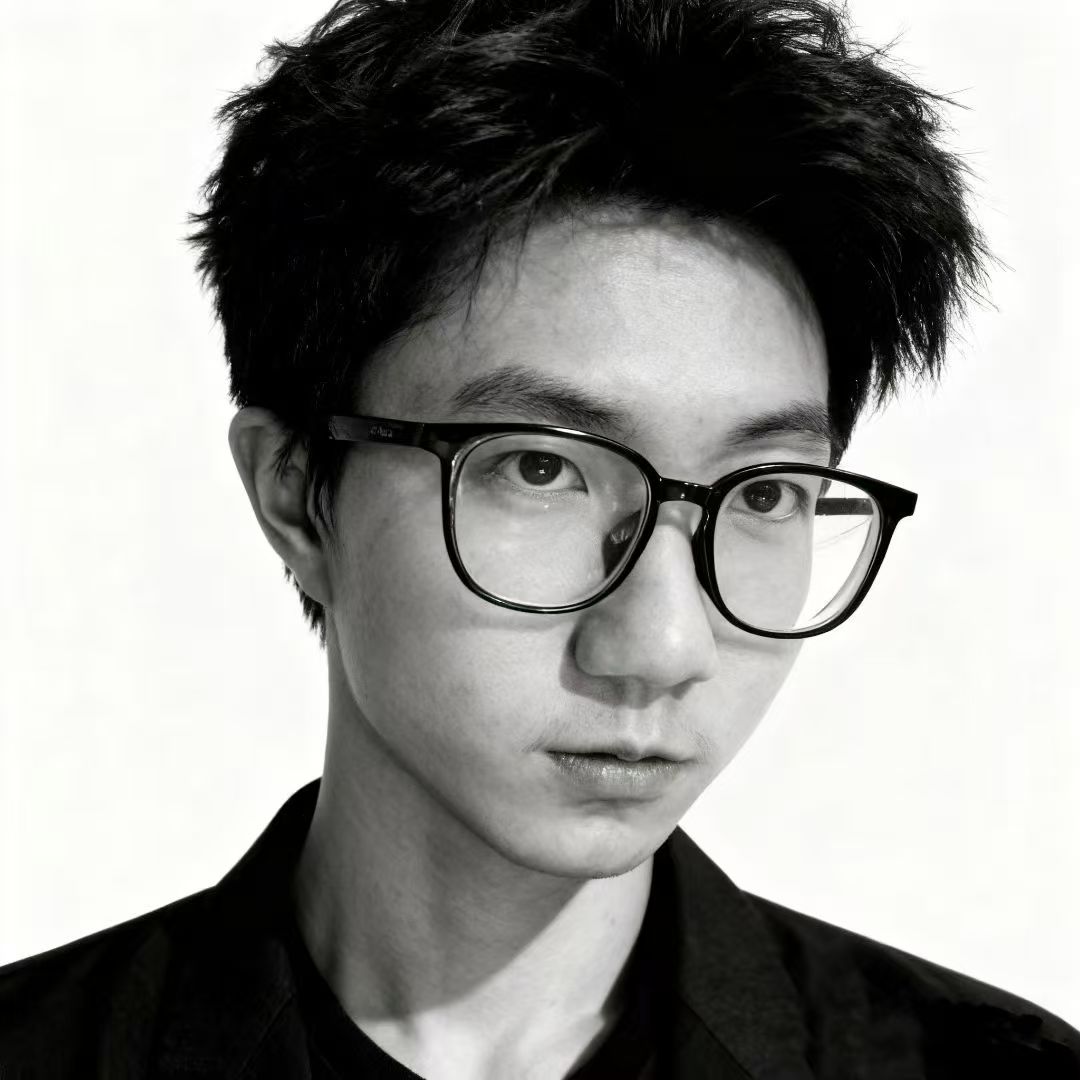 刘奕健 / Yijian Liu